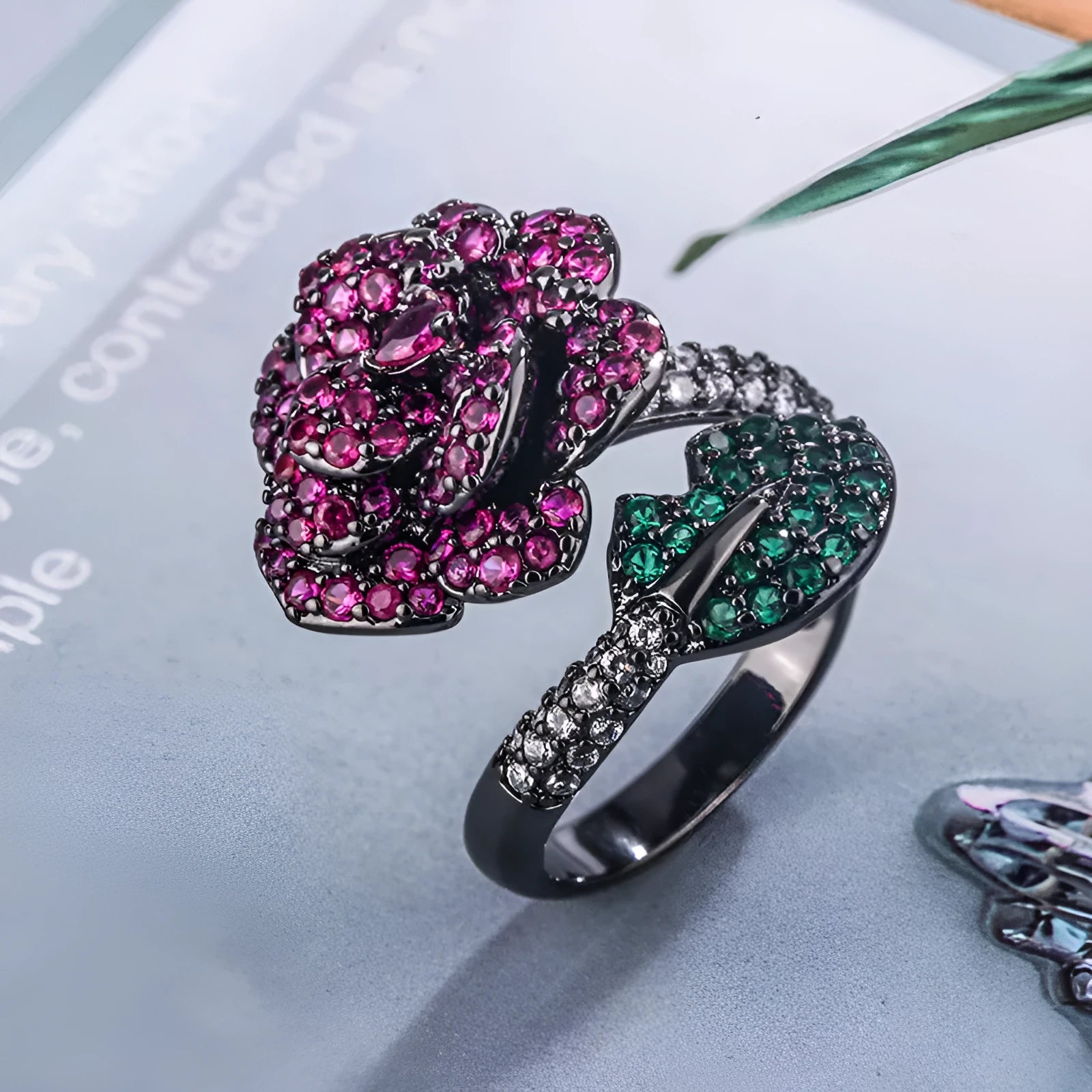 Black gold geometric floral women's ring with simulated red corundum stones