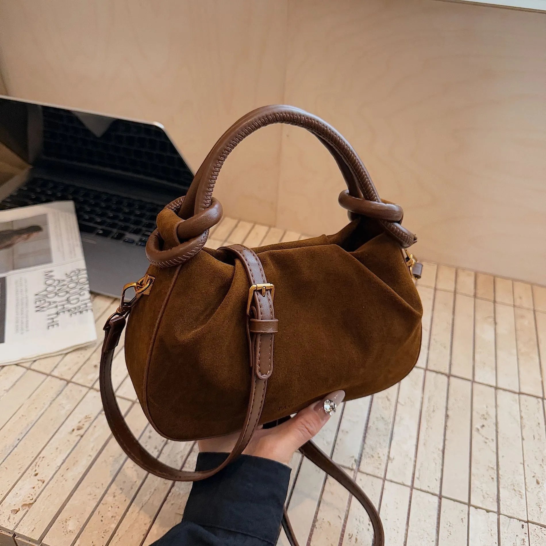 Retro Korean style PU handbag with flap closure and letter detail, 22x7x13cm horizontal square shape