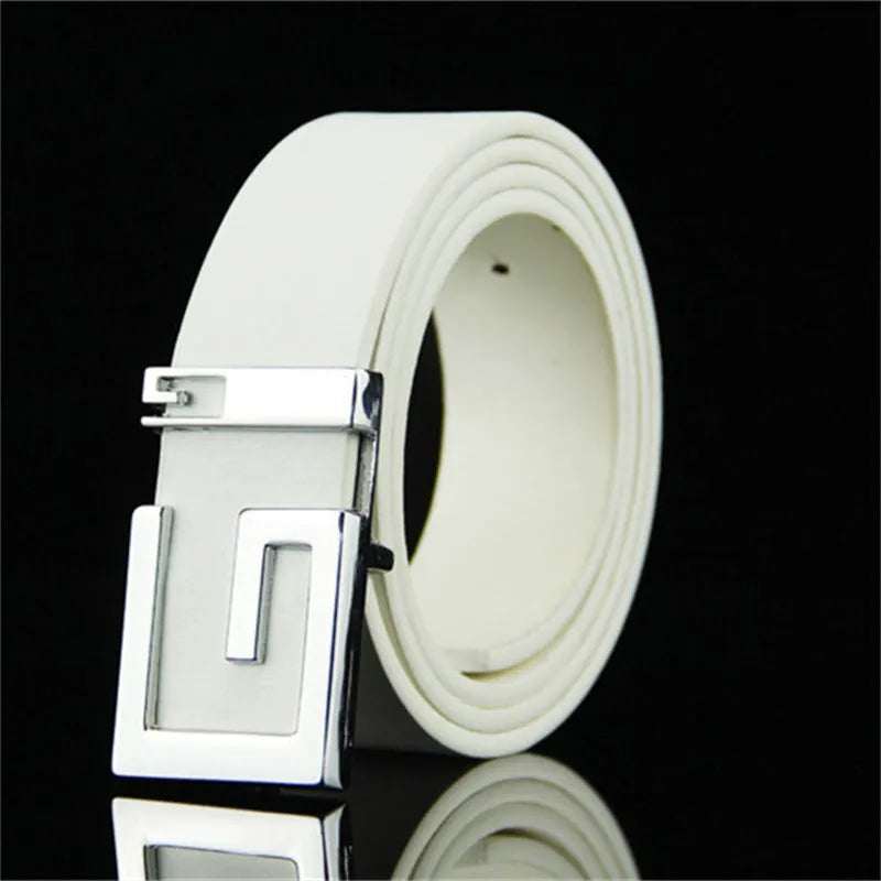Fashion simple smooth buckle belt in black, alloy buckle and imitation leather strap, 110cm length