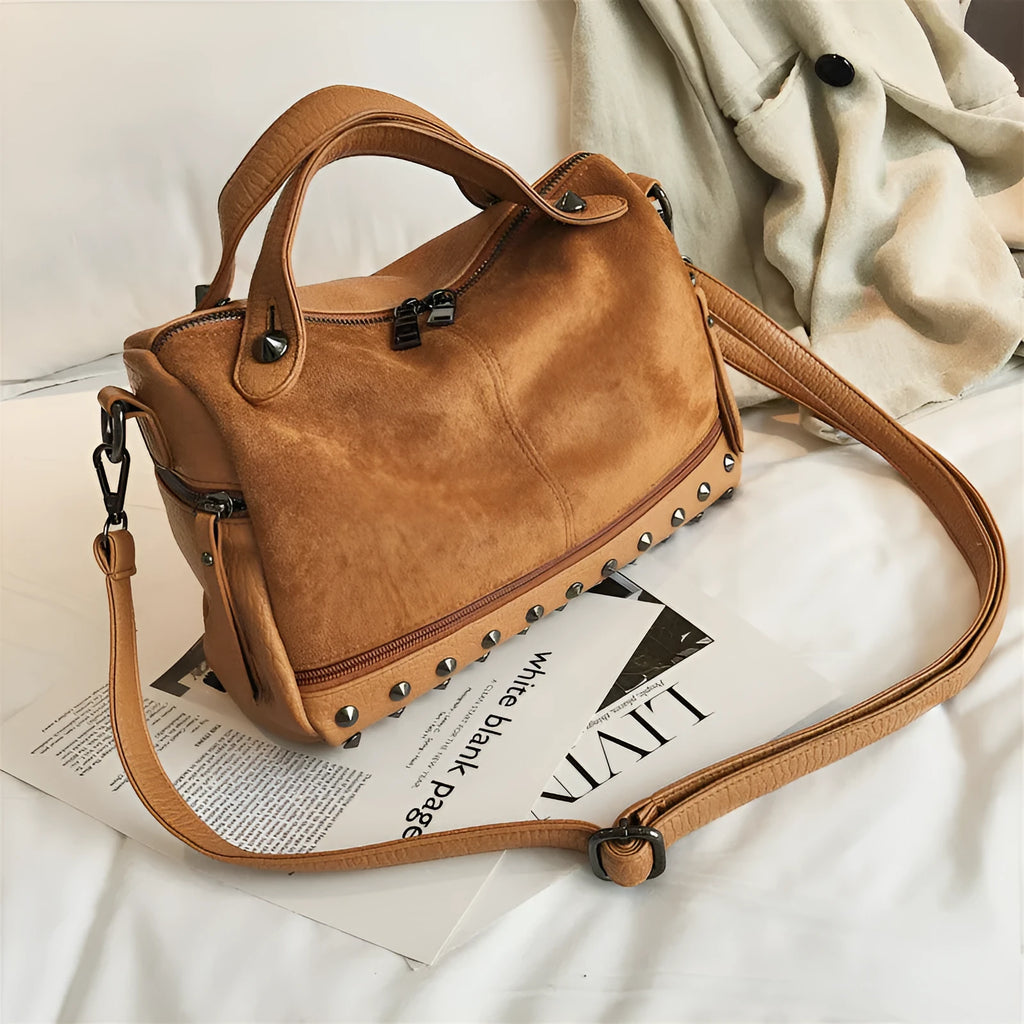 Large casual tote shoulder bag for women in soft PU leather with zipper closure