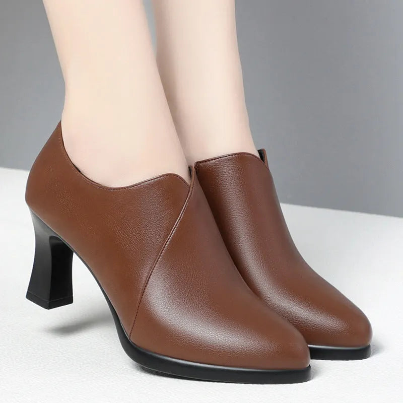 Soft leather PU pumps shoes with deep mouth side zipper and thick heel in black