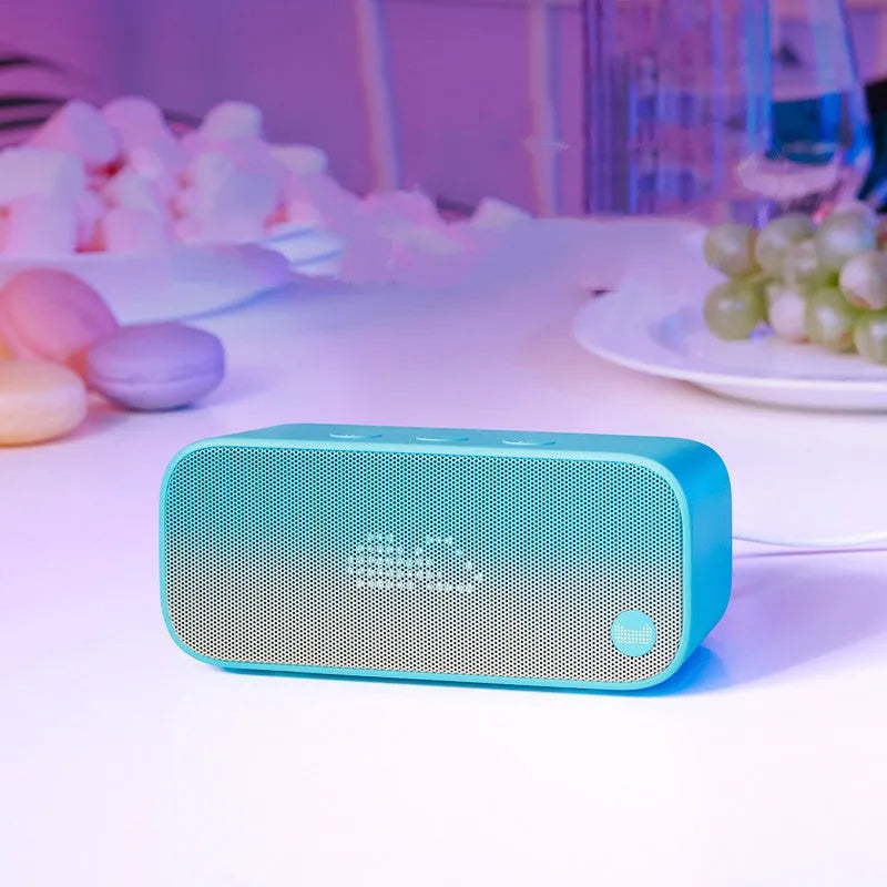 Elf artificial intelligence smart Wi-Fi speaker in sugar cube design with bookshelf configuration