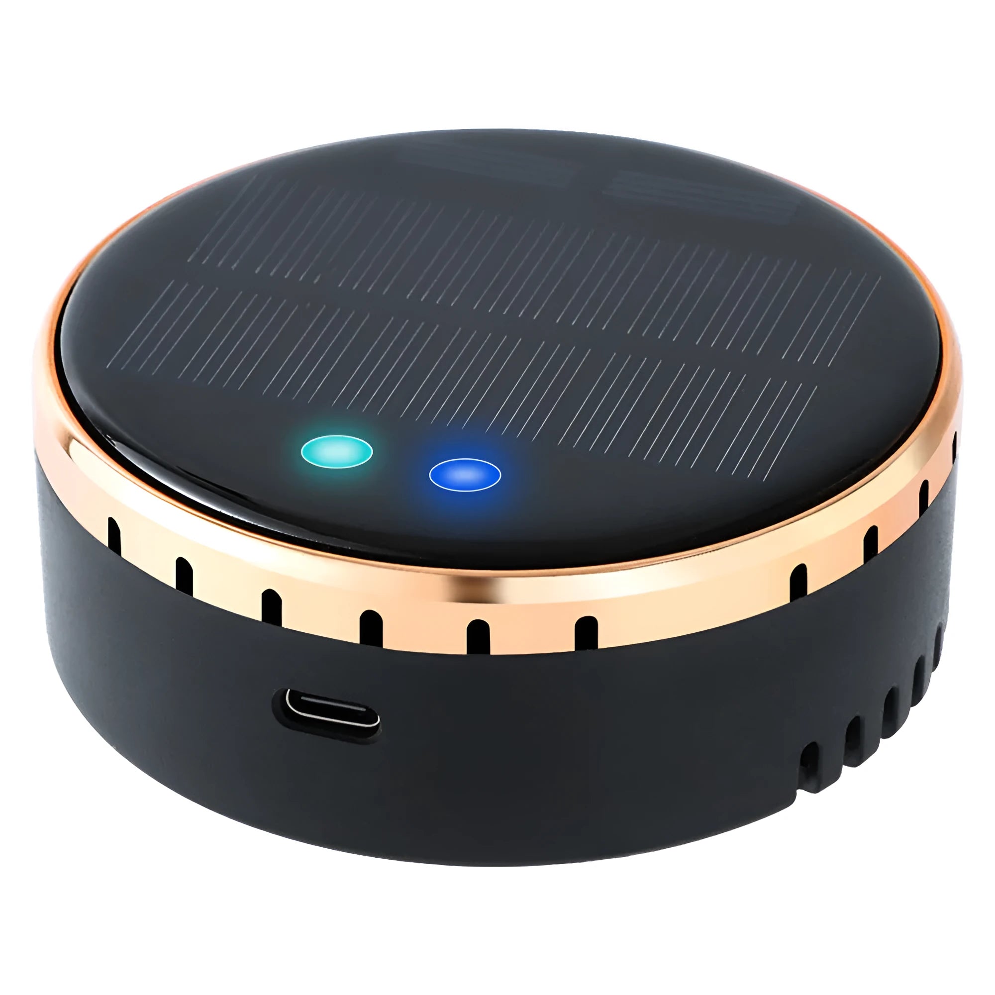 Solar-powered car air humidifier mounted on vehicle air conditioning vent