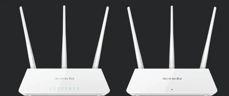 White US-style dual-band wireless router with 2.4GHz and 5GHz support
