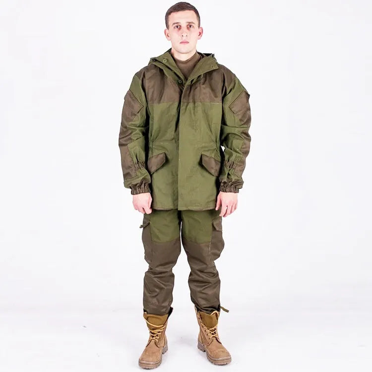 Men's special forces tactical mountain battle suit jacket and trousers in camouflage green