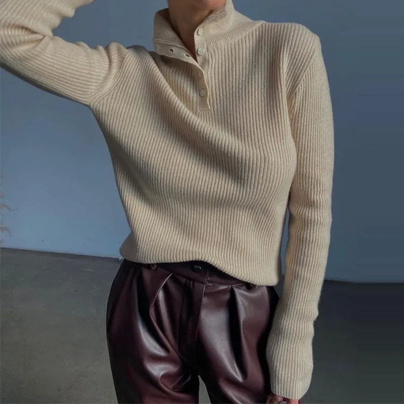Retro single-breasted half turtleneck pullover sweater in slim fit, shown in silver grey colour.