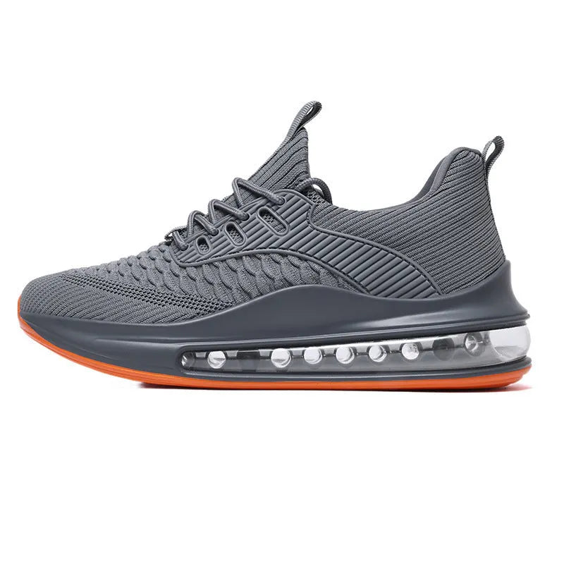 Men's low-top mesh running shoes in black with rubber sole and lace-up front