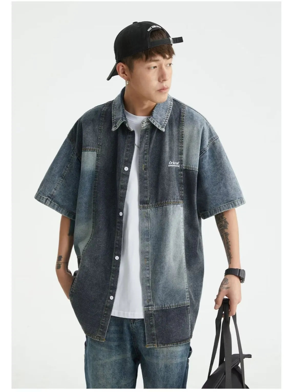 Blue Japanese-style men's denim shirt with retro washed stitching and loose cardigan fit.