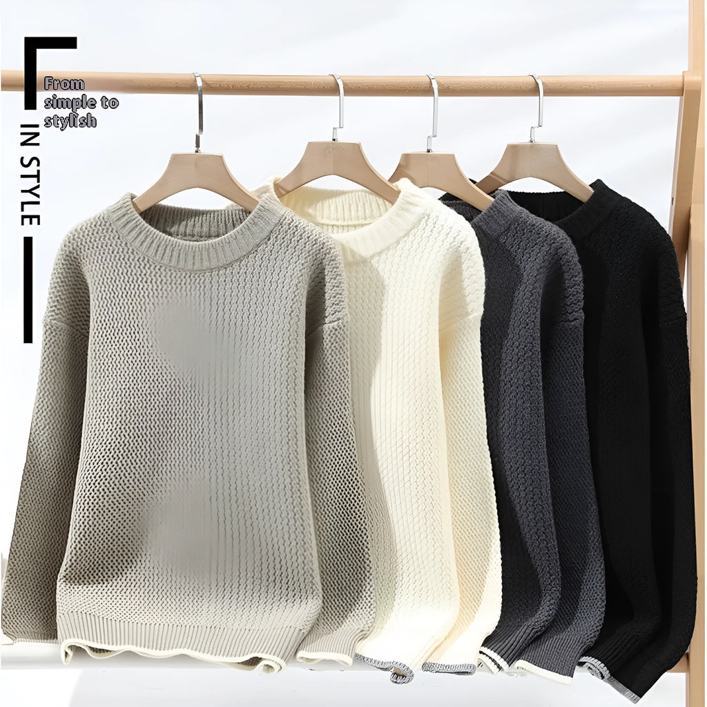 Men's loose fit round neck pullover sweater in polyester blend fabric for autumn winter casual wear