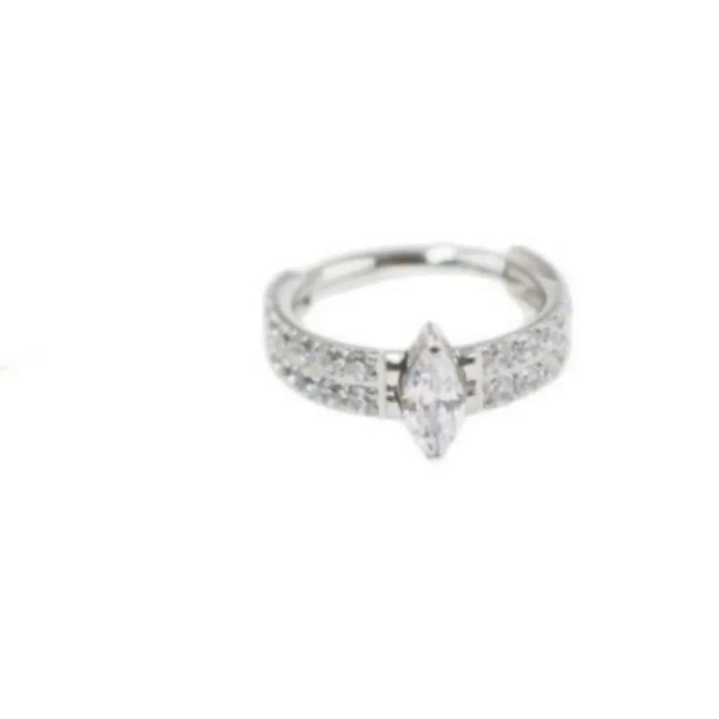 Heart shaped zircon earrings in silver or gold colour, 1.2x8mm size, 316 titanium steel construction