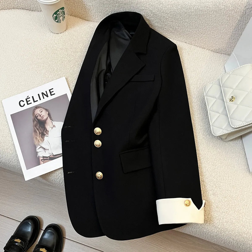 Korean-style women's mid-length coat in milky white with loose fit and pockets