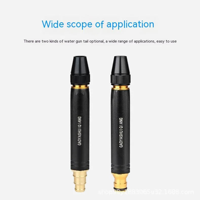 Black diamond alloy car washing gun with straight spray design measuring 17.7 cm