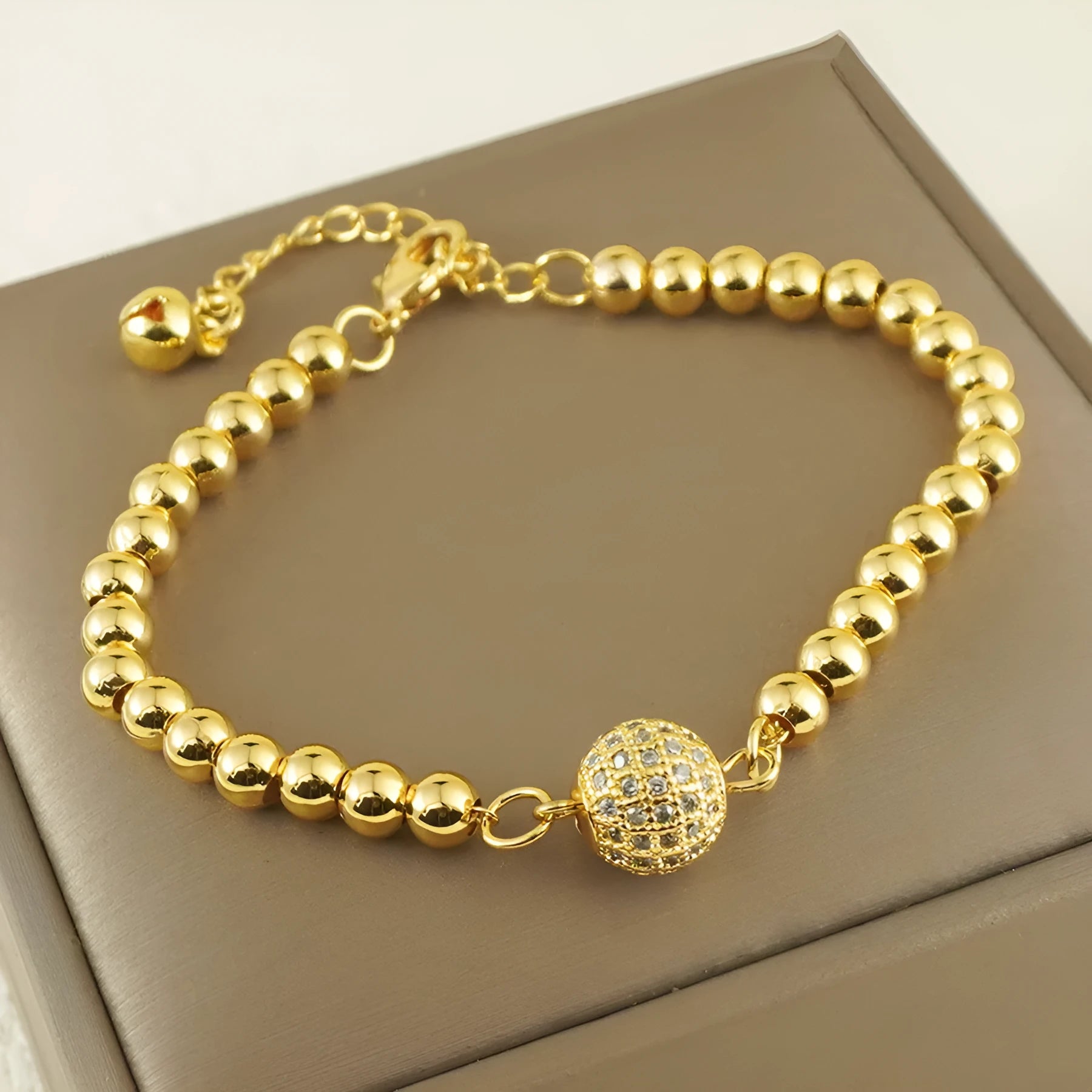 Copper bracelet with zircon stones in Arabic style featuring heart shape design