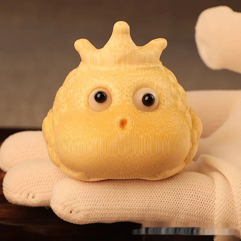 Solid bamboo hand-carved Crown Princess Toad figurine ornament in cute style