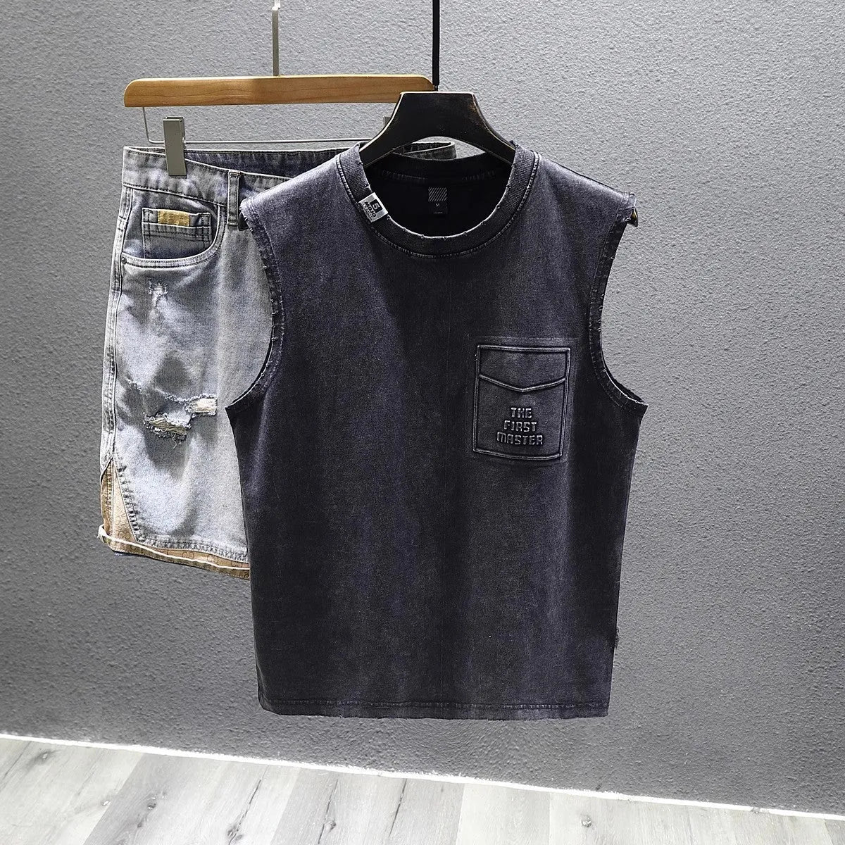 Cotton sleeveless t-shirt loose fit in black or white colour with straight hem design