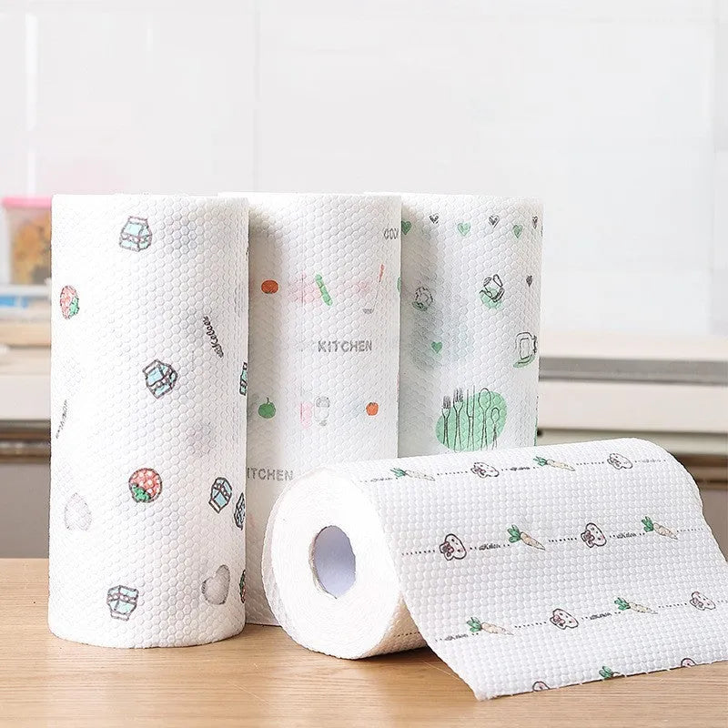 Roll of disposable non-woven rags 23x25cm in fawn colour with 50 sheets of wood pulp PP fabric