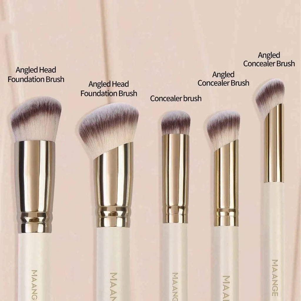 MAANGE five-piece apricot coloured makeup brush set featuring an angled blush brush on a white background.