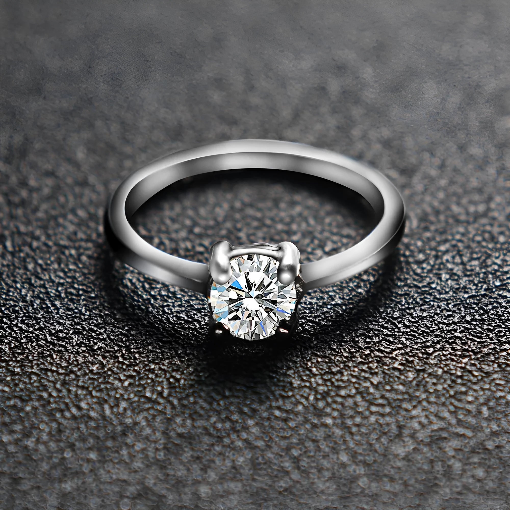 Titanium steel wedding ring with inlaid zircon and geometric pattern, steel colour