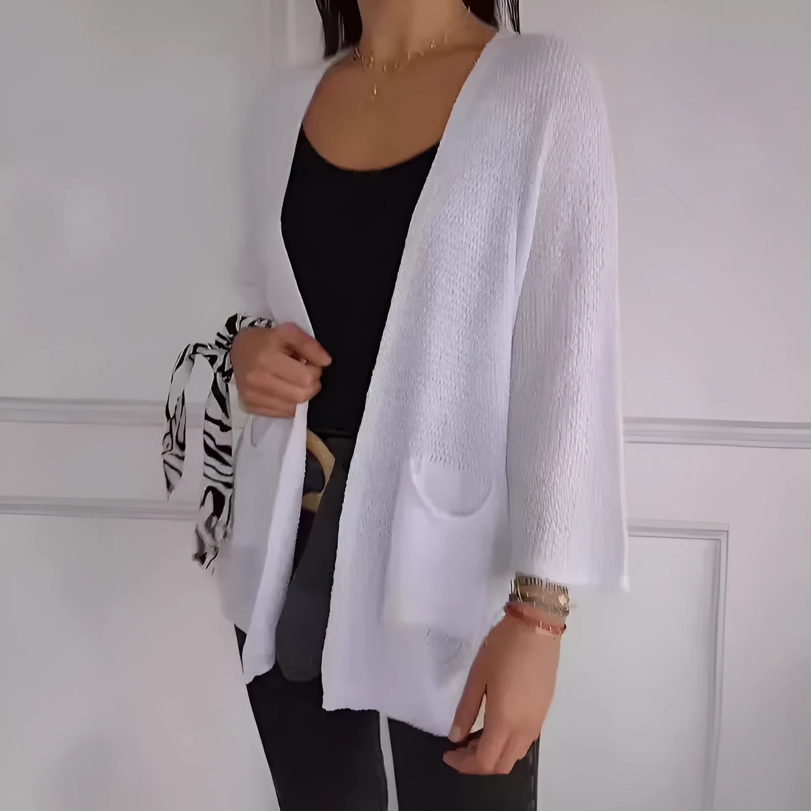 Women's waffle pattern cardigan coat in army green with nine-quarter sleeves and pocket details