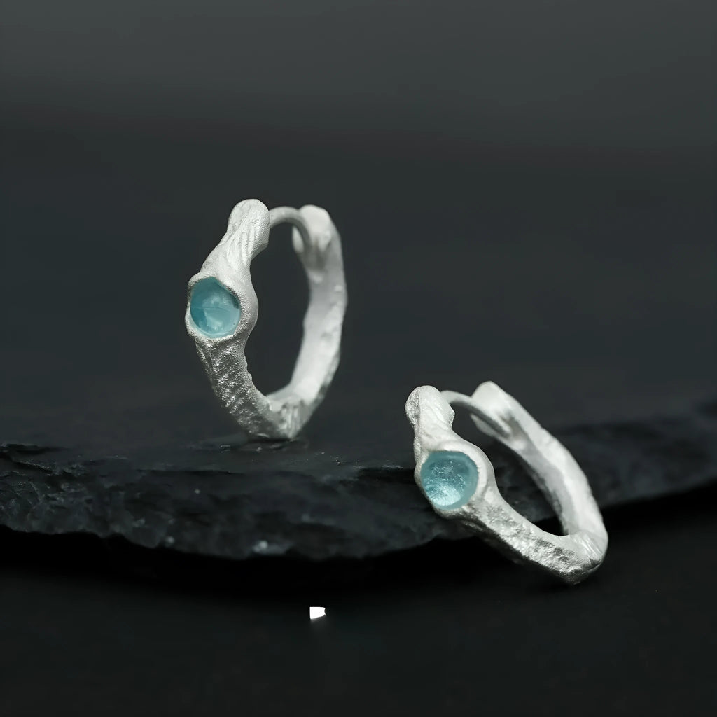 Geometric burnt silver women's ear clip made from 925 silver with circular design elements
