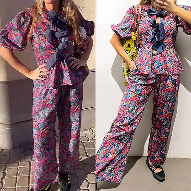 Women's floral print trousers suit set with puff sleeve top and matching trousers