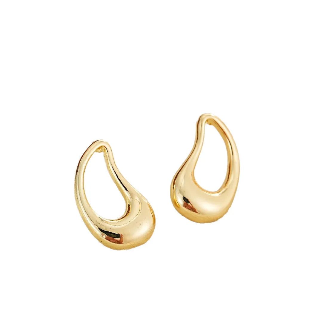 Set of 4 ladies' geometric irregular light luxury retro alloy earrings in 4 styles for party and casual wear