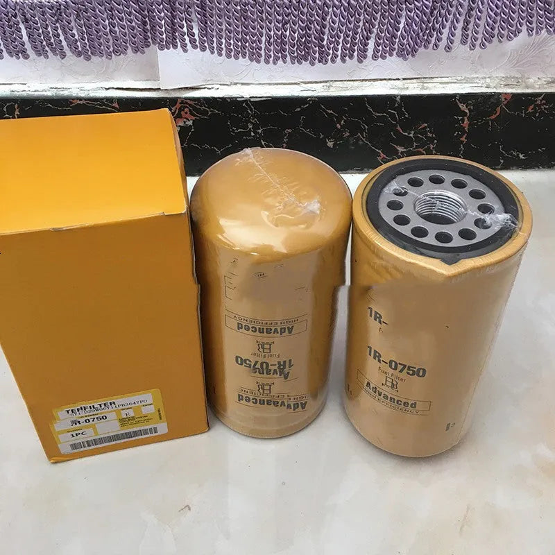 1R-0750 fuel filter element with specialist filter paper construction