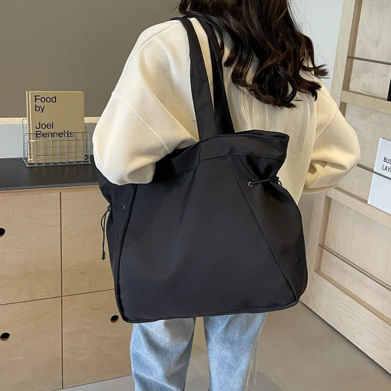 Oxford cloth commuter tote bag in folding design with shoulder straps