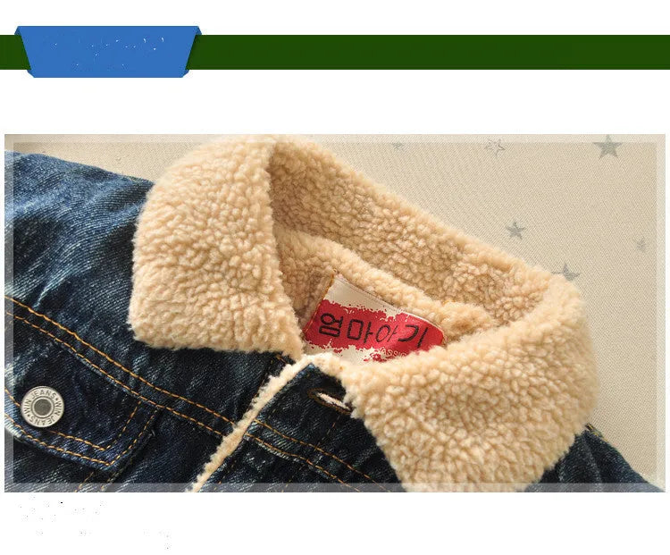 Children's thickened Korean style fur collar denim jacket with square collar in denim colour on model