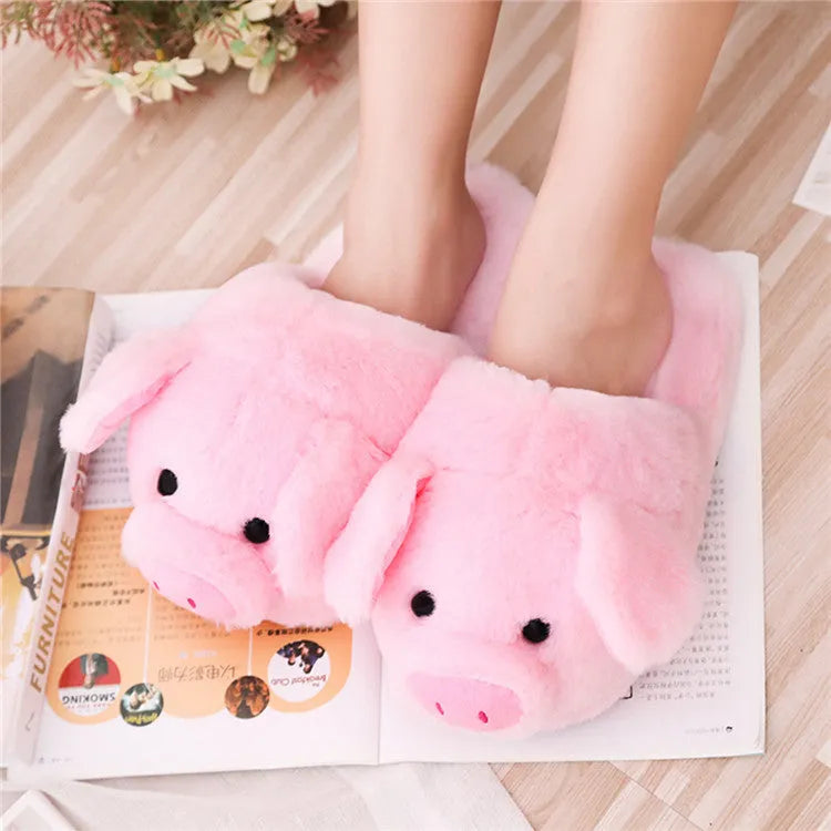 Pink pig-shaped slippers with short plush material and PP cotton filling