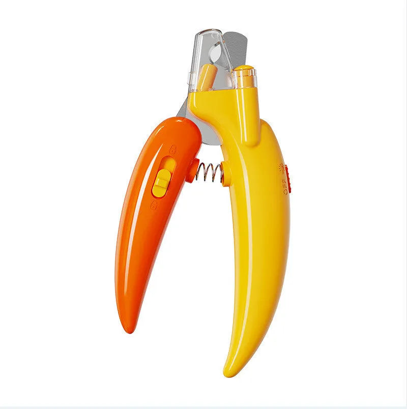 New LED blood line pet nail clippers with metal body in green, red, and yellow for cats and dogs