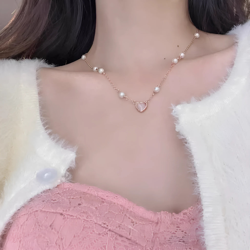 Gold alloy heart-shaped opal pearl pendant necklace on adjustable 41-50cm regular chain for women