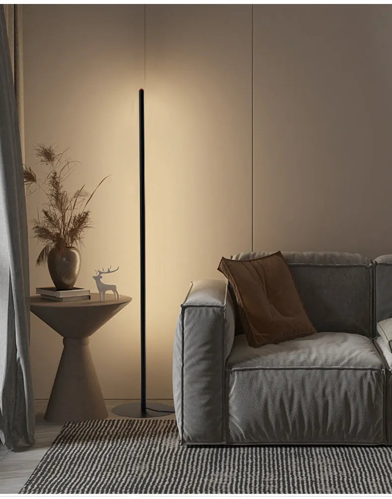 Vertical aluminium alloy floor lamp in modern simple style, shown in three available heights.