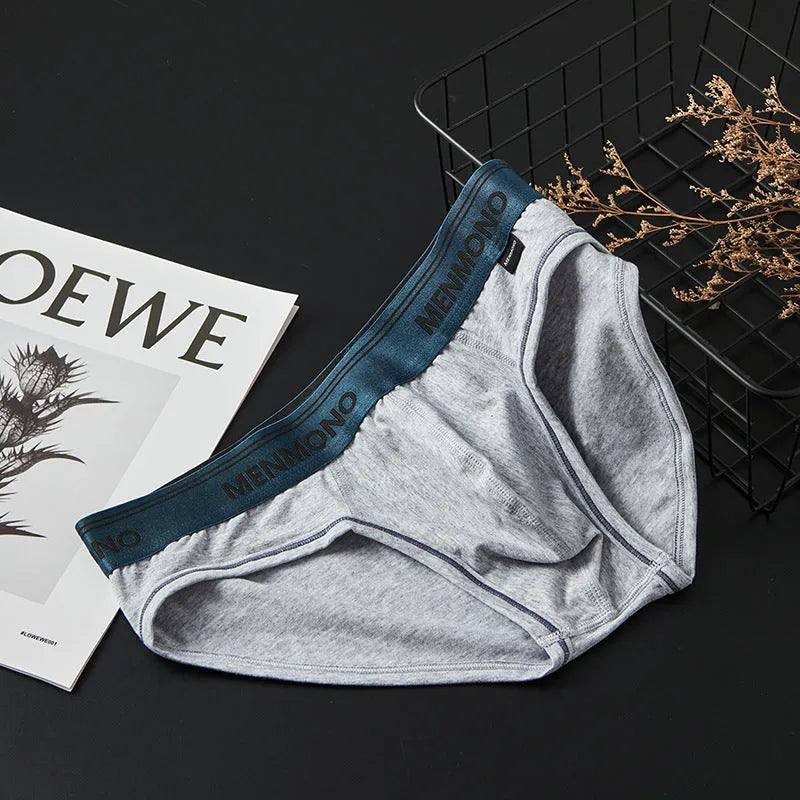 Men's cotton low waist briefs in colour block design with knit construction