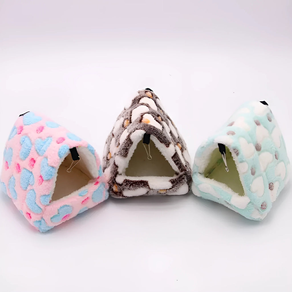 Flannel small pet sleeping bag in pink with hook for cage attachment, suitable for hamsters and hedgehogs