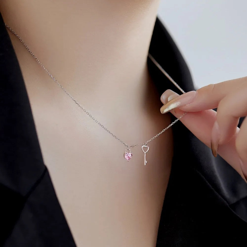 925 silver heart-shaped key pendant necklace for women platinum colour electroplated finish with chain