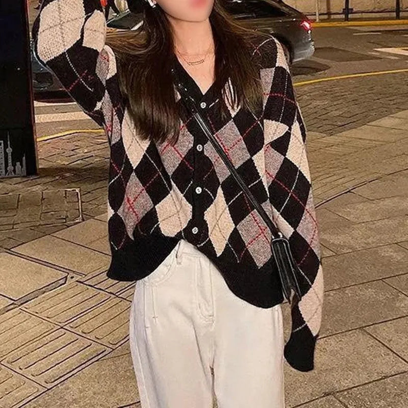 Casual knitted cardigan coat in acrylic fabric available in pink, green, black, dark khaki and light khaki colours
