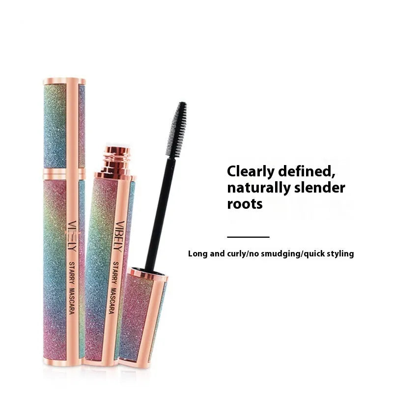 Black waterproof mascara with 4D volumising technology for thick, curled lashes
