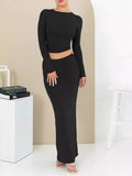 Women's polyester two-piece suit with three-quarter sleeve top and long skirt in sweet style