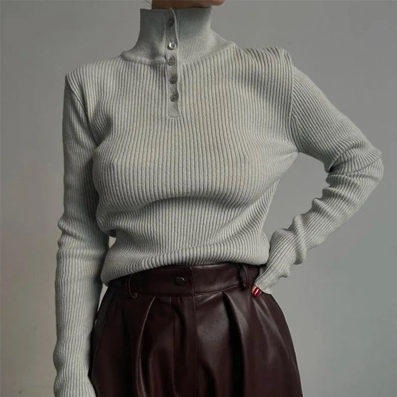 Retro single-breasted half turtleneck pullover sweater in slim fit, shown in silver grey colour.
