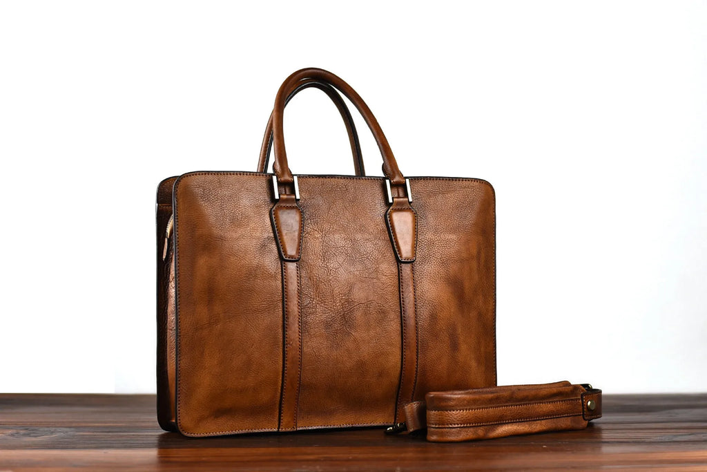 14-inch men's retro leather handbag in horizontal square design with zipper closure