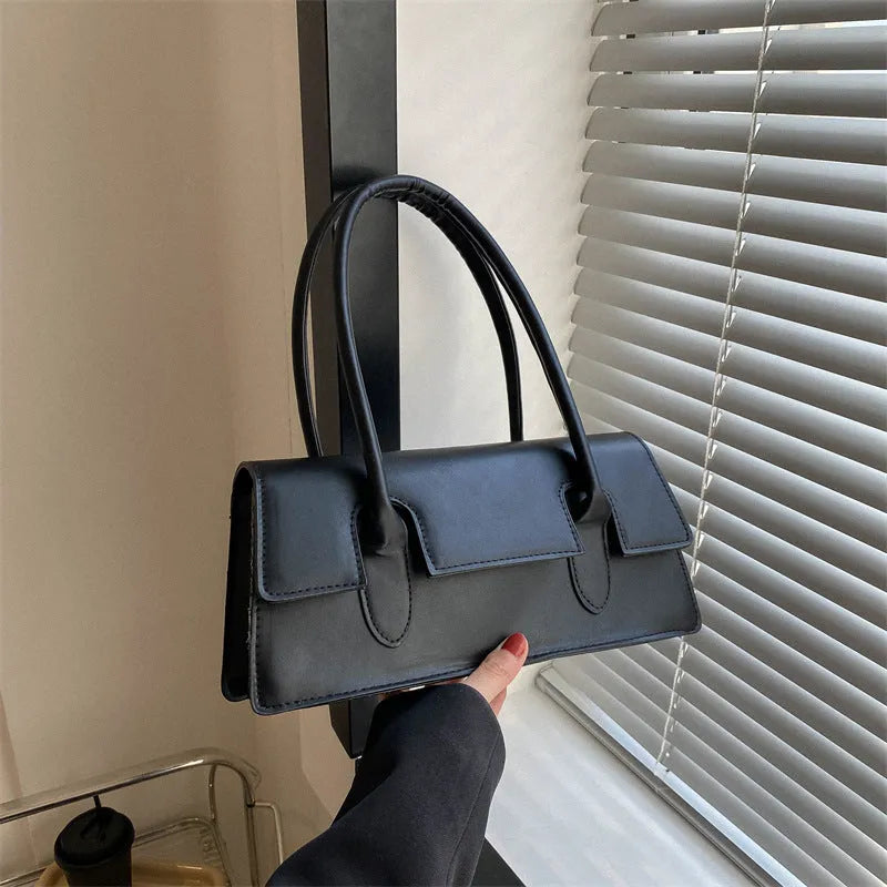 Women's retro small square shoulder bag in PU leather with horizontal design and stitching details