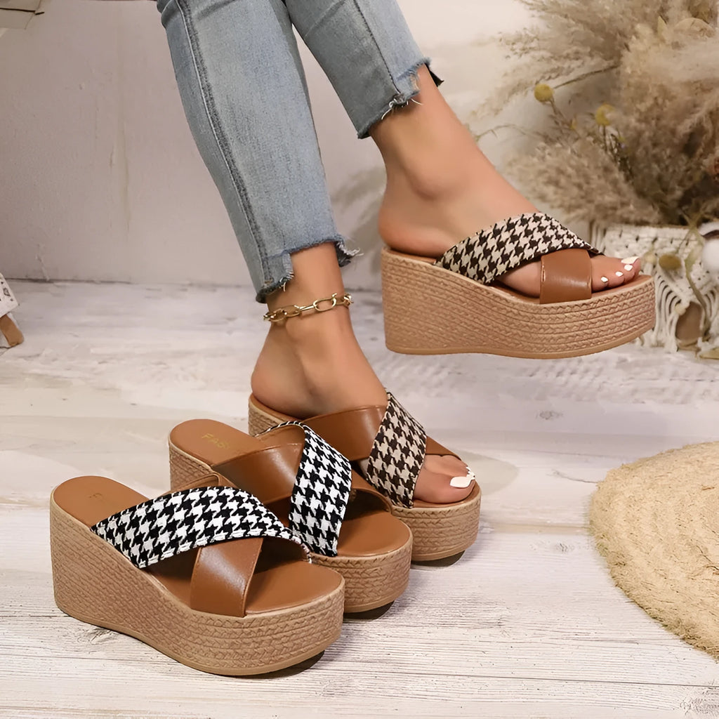Cross leopard plaid wedge sandals with rubber soles in black or brown colour options