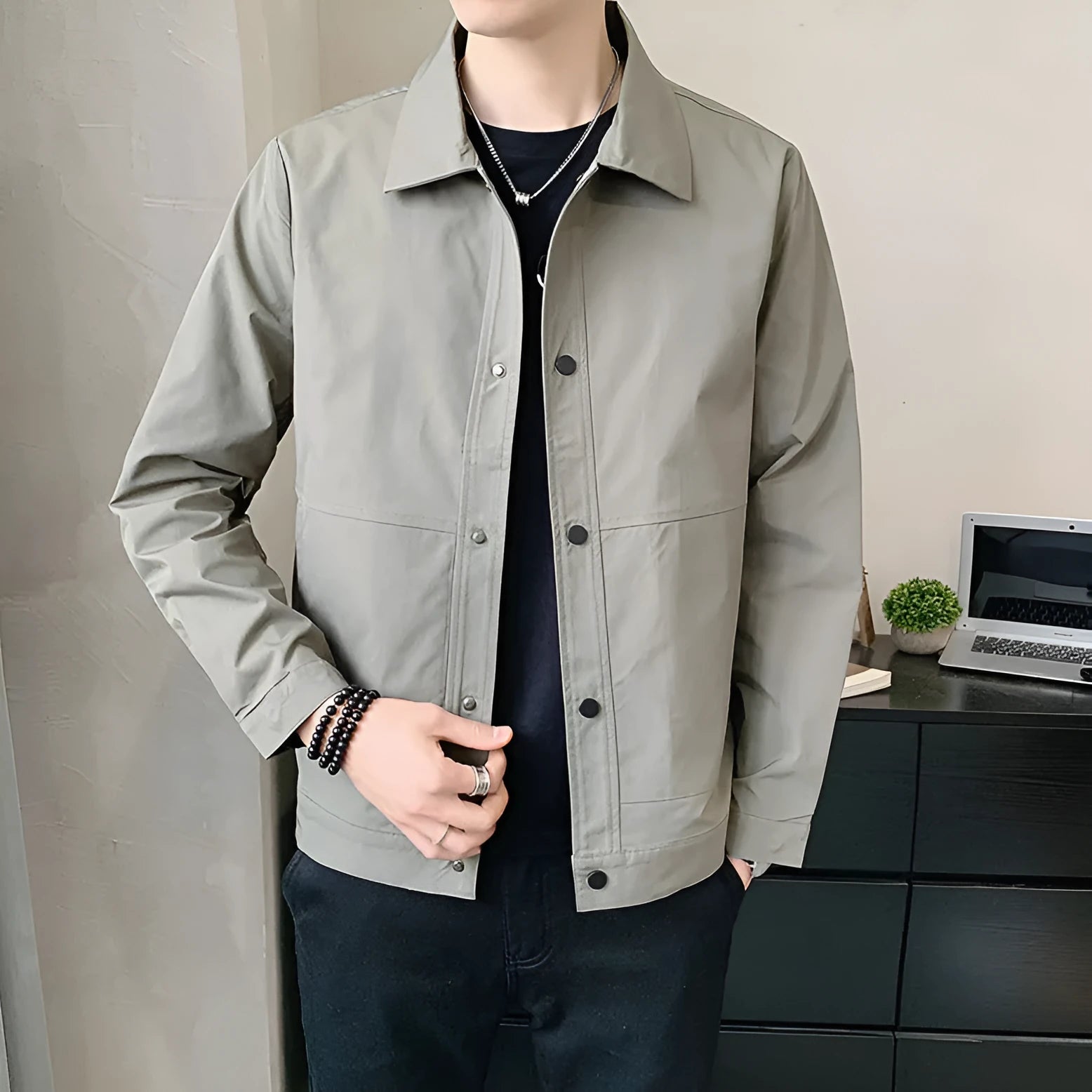 Korean style men's single layer polyester jacket for spring and autumn in grey tones.