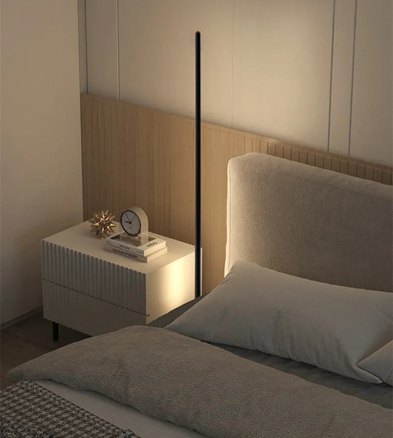 Vertical aluminium alloy floor lamp in modern simple style, shown in three available heights.