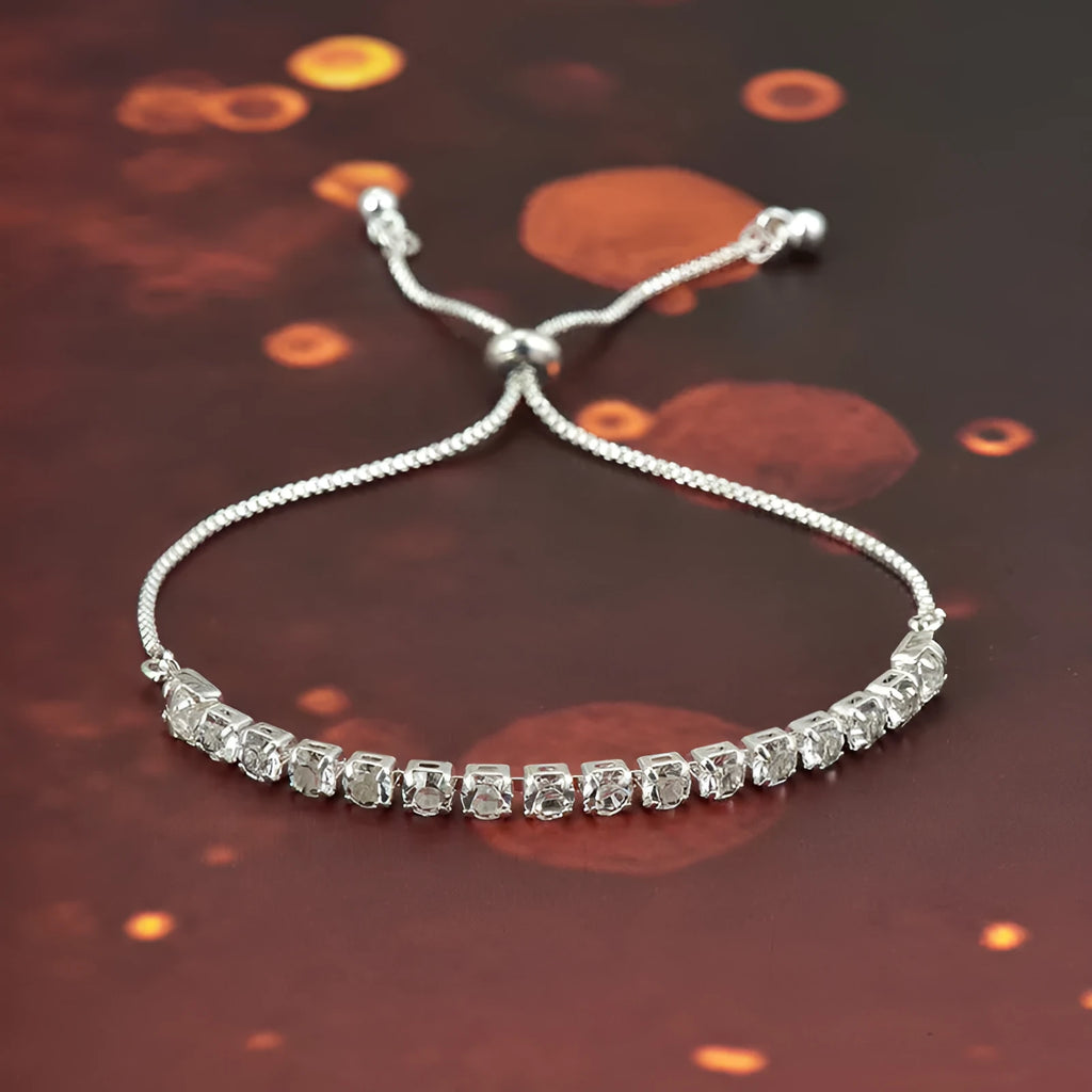 Micro-studded claw chain simple bracelet in metallic finish with round geometric studs on unisex wrist