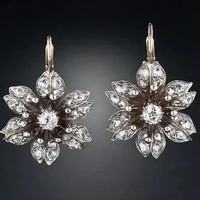 Silver retro fashion earrings with creative design for office wear