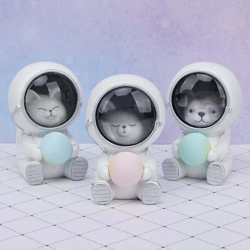 Starry sky animal night light resin lamp featuring bear, kitten, and puppy with LED glow, 9.5x10.5x13cm