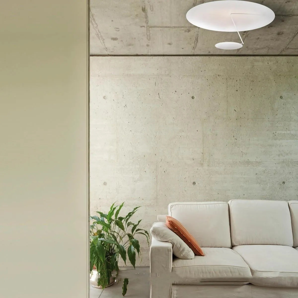 Creative iron art chandelier ceiling lamp in white or white gold colour with a 50cm diameter.