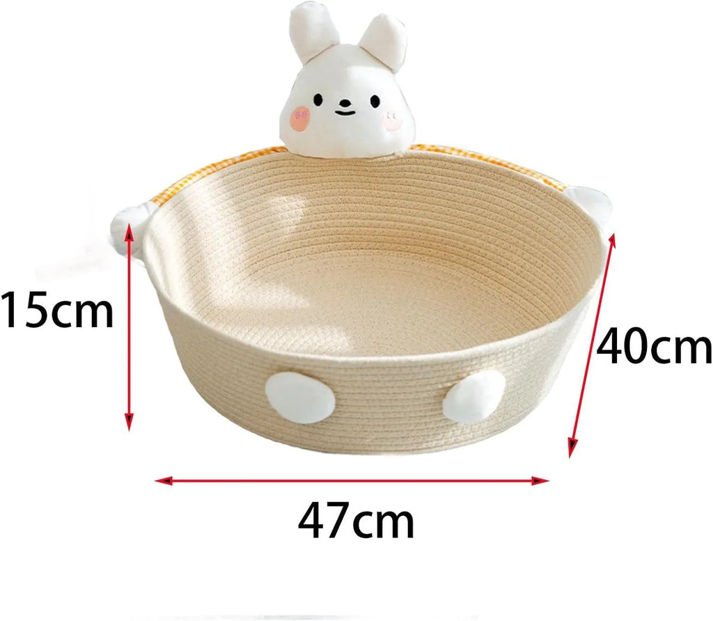 Woven cotton rope cat bed with integrated scratch board in bear design